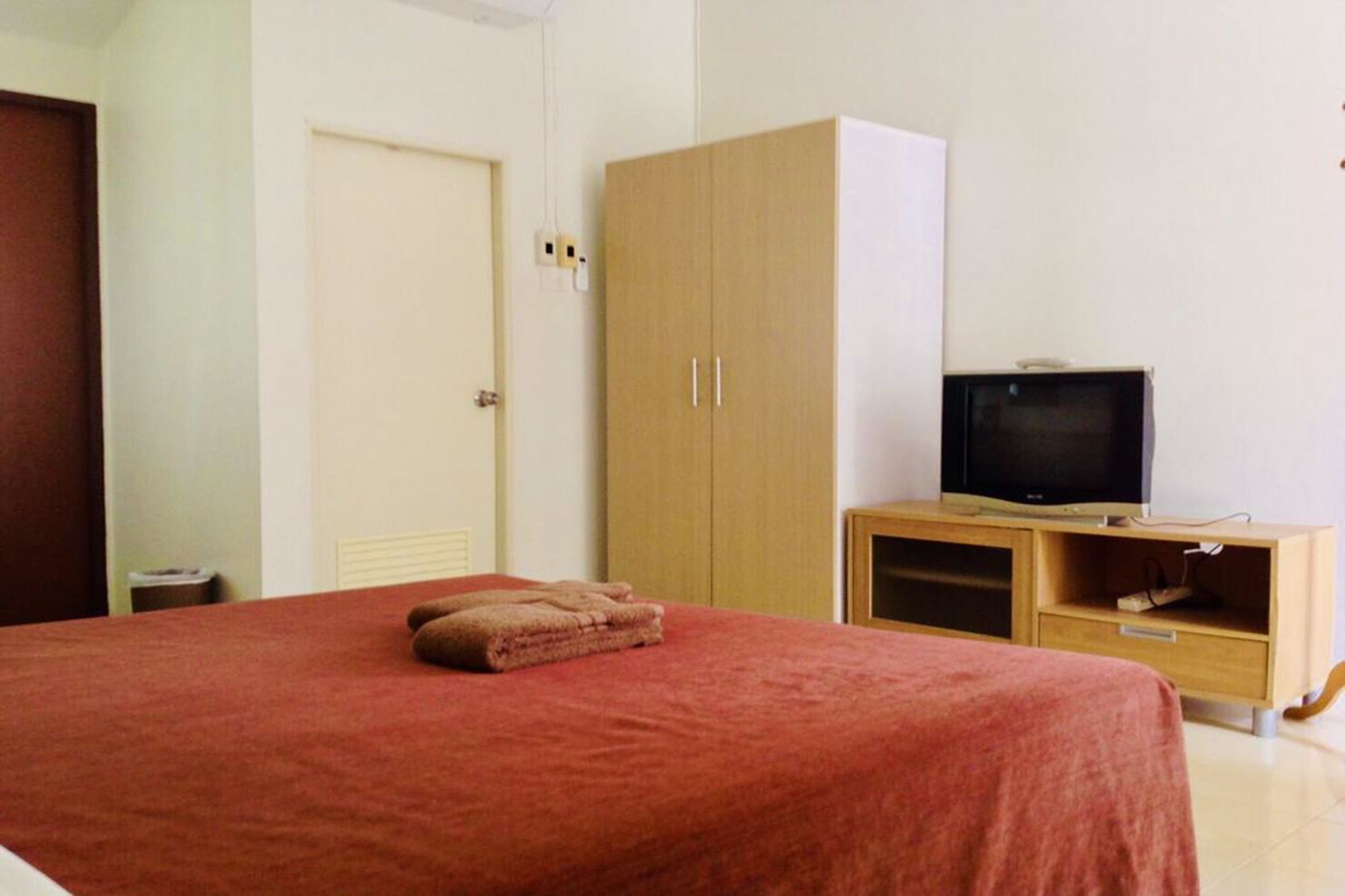 Wassana Sitdharma Guesthouse Trang Kültér fotó
